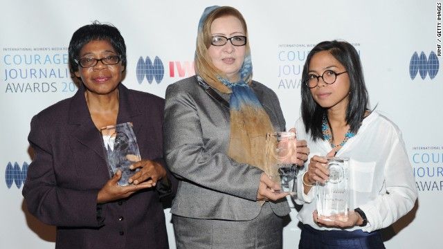 Edna Machirori (L), Najiba Ayubi and Bopha Phorn were honored at the 