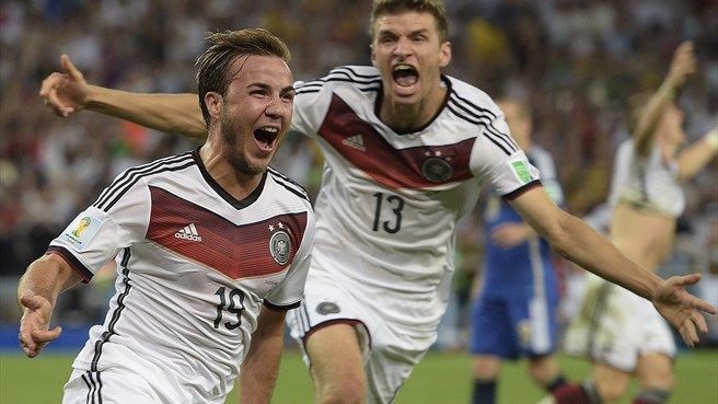 Mario Götze celebrates his winner