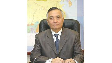 President of Trade Unions Federation Abelgazy Kusainov.