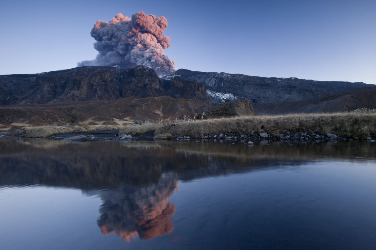 Eyjafjallajokull erupts, producing a cloud of vapor on May 10, 2010 in Iceland. Photo: Getty Images