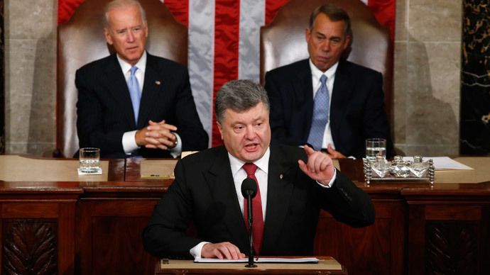 Ukraine President Petro Poroshenko (C) gestures while addressing a joint meeting of Congress in the U.S. Capitol in Washington, September 18, 2014. (Reuters)
