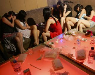 Kazakh Police Arrest Sex Slave Trafficking Gang Suspects новости  