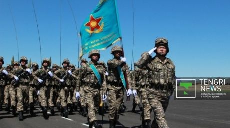 В Казахстане состоялся первый Боевой парад. Фото ©Владимир Прокопенко