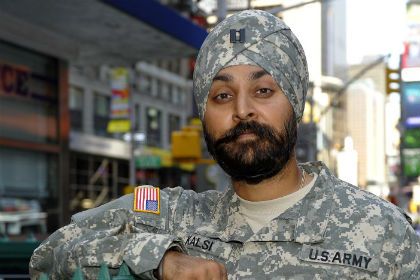 Американский военнослужащий-сикх Фото: Timothy A. Clary / AFP