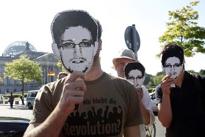 Демонстрация в поддержку Эдварда Сноудена. Фото: Reuters