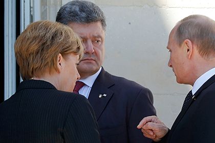 Владимир Путин, Петр Порошенко и Ангела Меркель, 6 июня 2014 года. Фото: AP