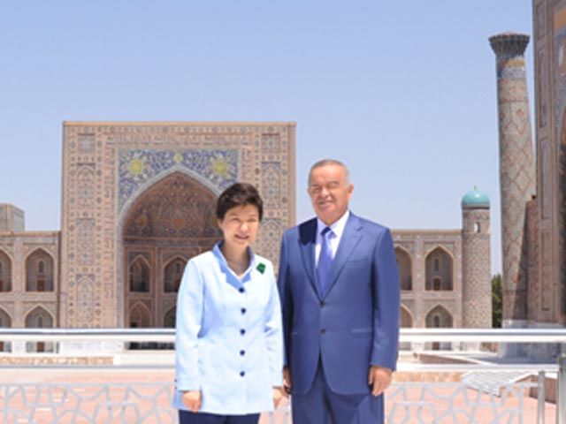 Президент Республики Узбекистан Ислам Каримов и Президент Республики Корея Пак Кын Хэ 18 июня посетили Самарканд. Фото пресс-службы Президента Республики Узбекистан