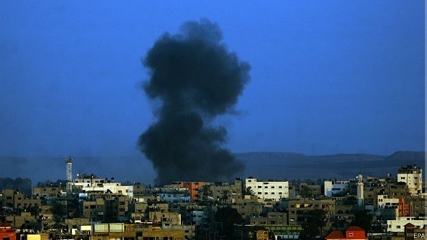 Ранее Израиль возобновил авиаудары по Газе после семичасового перемирия