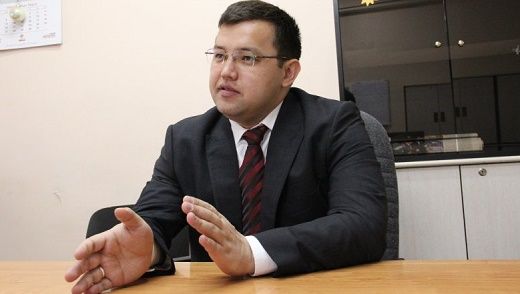 Олжас Худайбергенов. Фото: kursiv.kz Читать полностью:  http://news.nur.kz/329817.html