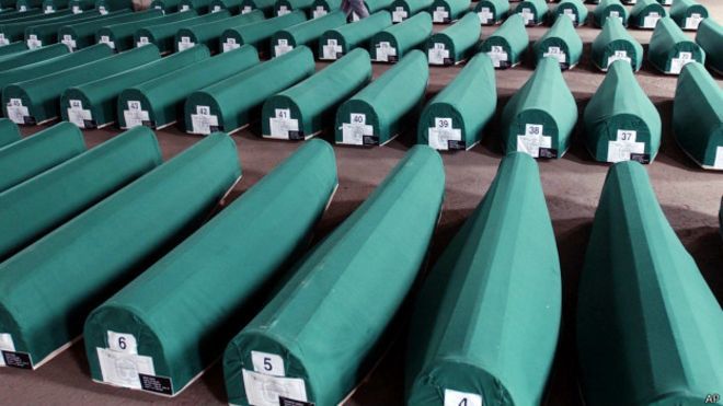 Убитые в 1995 году были погребены в братских могилах, в 2004 году часть из них была опознана и захоронена на кладбище в Потокари, недалеко от Сребреницы