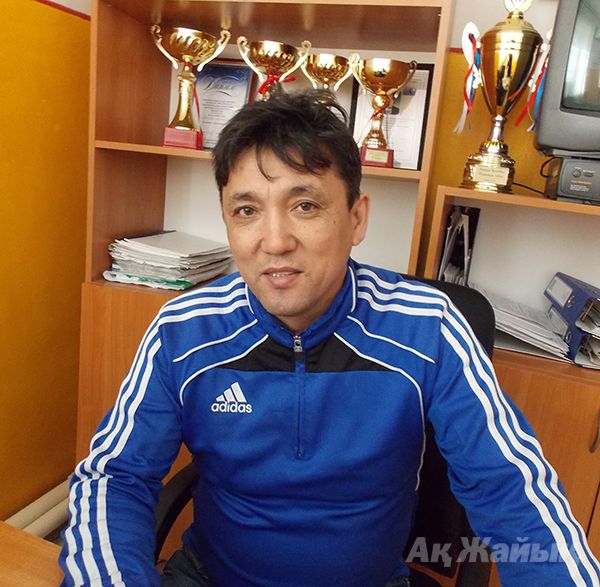 Старший тренер ДЮСШ-3 и юношеской сборной Атырауской области Нурлан КАИРЛИЕВ