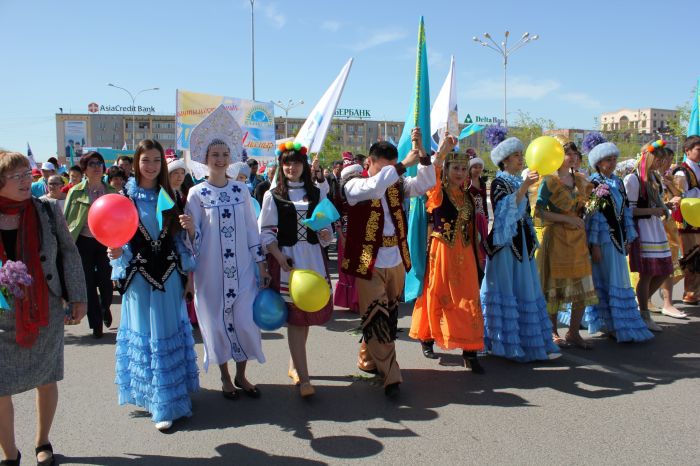 The 1st of May Parade in Atyrau (Photos+Video)