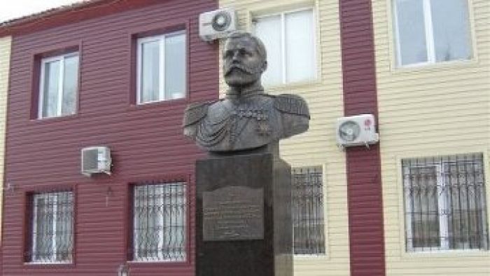 Russian tsar’s monument seized for debt in Siberia