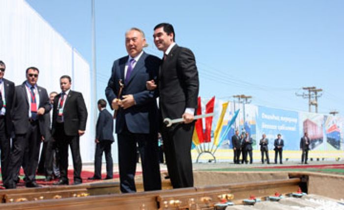 Bolashak-Serhetyaka through railway service is opened by Kazakhstan and Turkmenistan Presidents