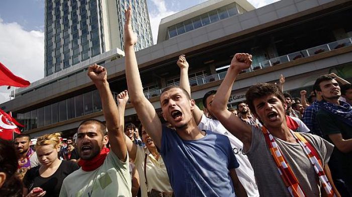 Turkey protests: Union to start two-day strike