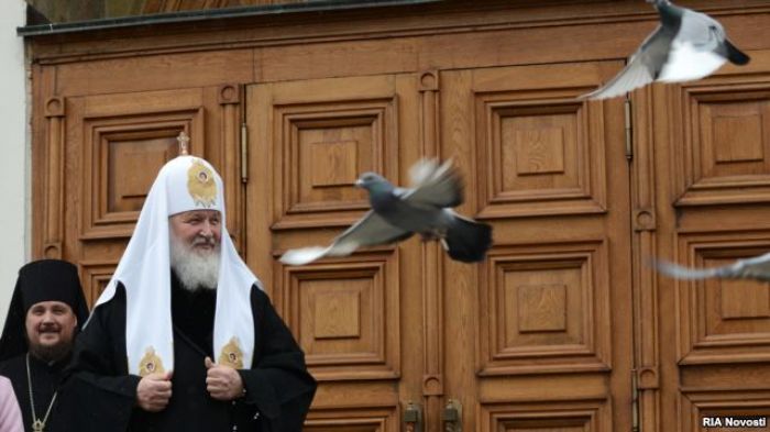 Russian Patriarch Says Gay Marriage 'Sign Of Apocalypse'