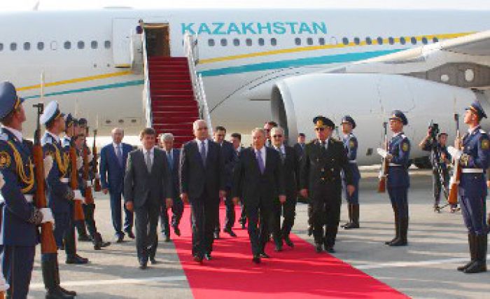 Nazarbayev to hold bilateral meetings in Baku