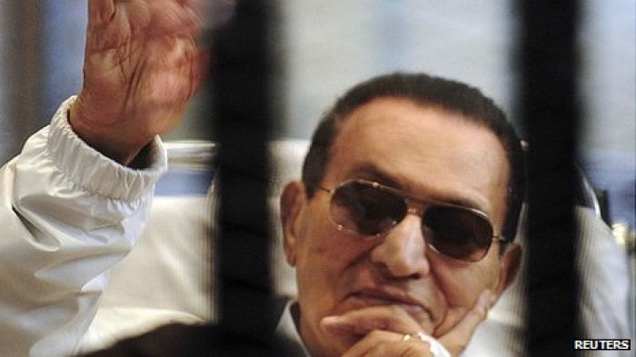 Egypt's Hosni Mubarak faces house arrest when released