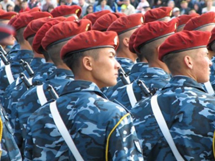 Kazakh army drafts over 10,000 this autumn
