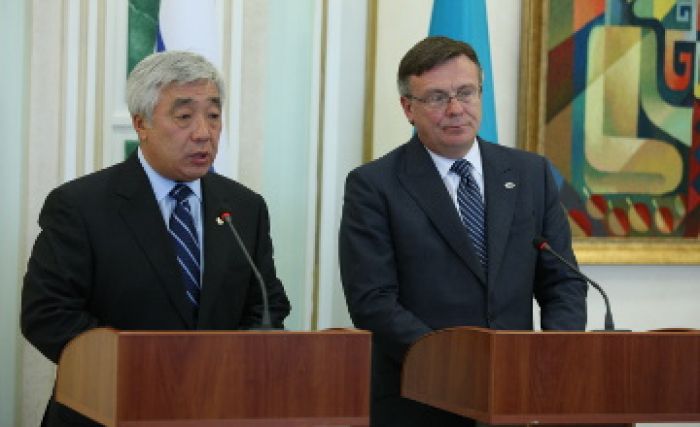 Ukraine's Foreign Minister visits Kazakhstan