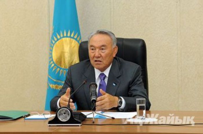 Nazarbayev says healthy and ready to work to the end of term