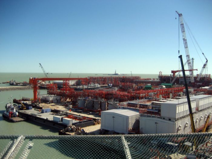 Total CEO says sees no giant Kashagan oilfield restart until 2014