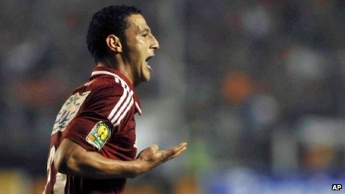 Egypt footballer suspended over Morsi sign