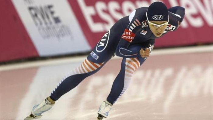 Speed Skating - Lee's World Cup winning run continues in Astana
