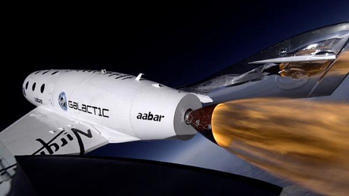Branson’s space plane hits new heights (video)