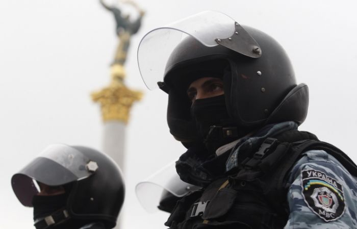 Arsen Avakov signs order to disband Ukraine's Berkut special unit