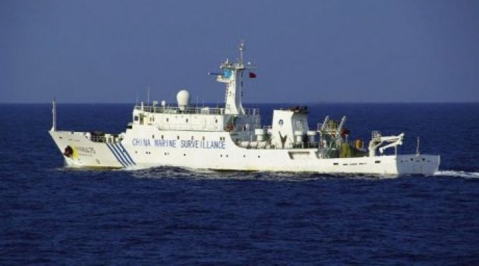 Chinese ships enter waters disputed with Japan