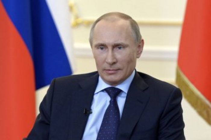 Putin Calls Ukraine Uprising ‘Unconstitutional’