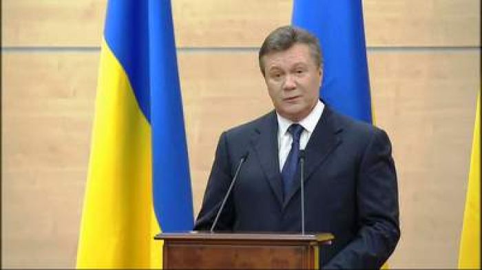 Ousted Yanukovych In Ukraine Referendums Call