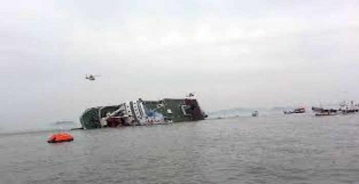 At least 2 killed, scores rescued after  S. Korean ship full of students sinks