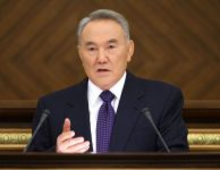 Since Ukraine's independence, its leadership engage more in politics rather than in economic development, says President Nazarbayev.