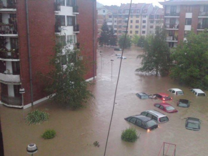 Bosnia, Serbia hit by worst flooding in 120 years; five die