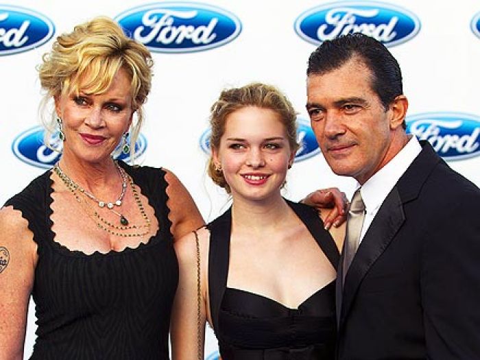 Melanie Griffith, Antonio Banderas end marriage