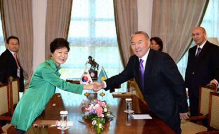 Kazakhstan and South Korea sign several bilateral documents