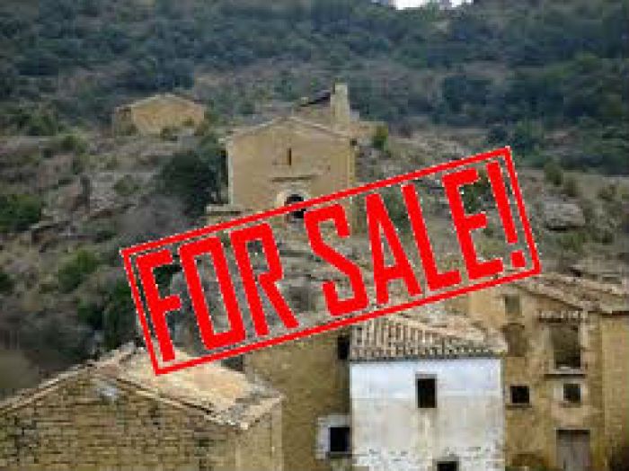 Italian village up for sale on eBay