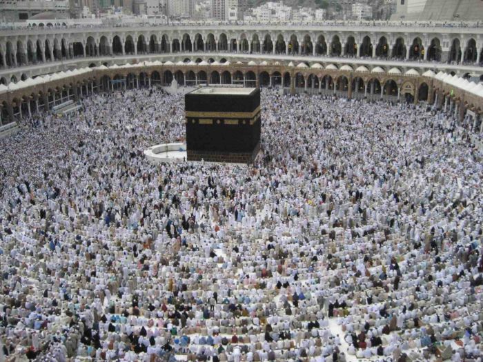 Kazakhstan chief health officer recommends refraining from Hajj this year