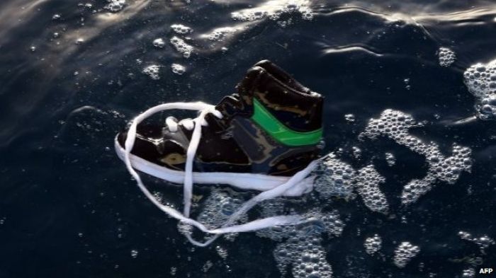 Libya migrant boat sinks: Scores feared drowned