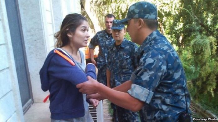 Uzbek President's Daughter Gulnar Karimova Pictured Under 'House Arrest'