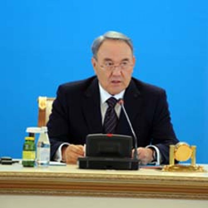 Nazarbayev urged to get rid of provincial princelets