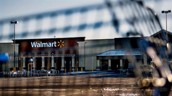 Idaho woman accidentally shot and killed by 2-year-old in Walmart