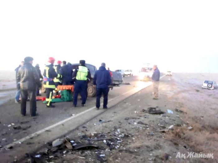 Six people died in road accident on Kulsary-Atyrau highway (+update)