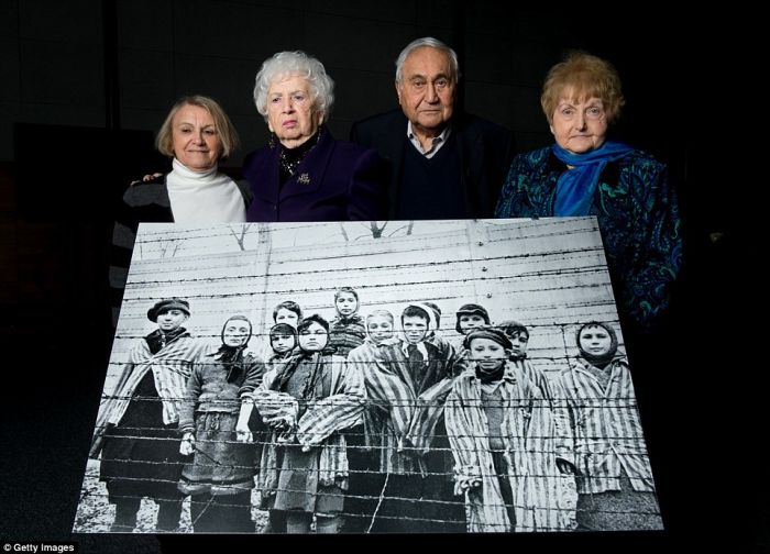 Leaders Mark Auschwitz Liberation 70 Years on Without Putin