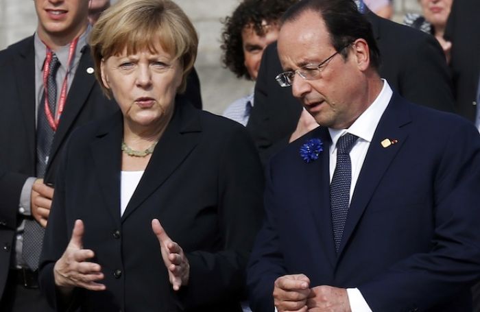 Hollande to Visit Moscow With Merkel for Talks on Ukraine Crisis