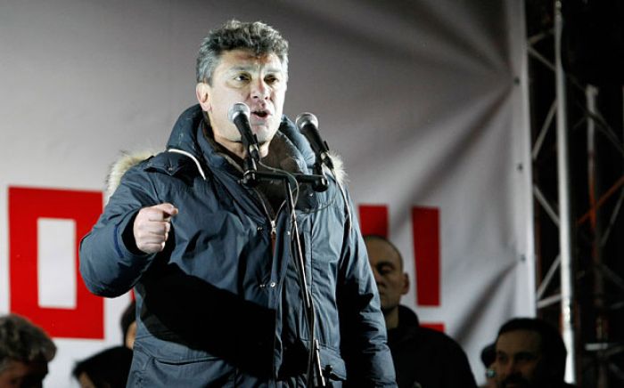 Putin critic Boris Nemtsov gunned down outside Kremlin