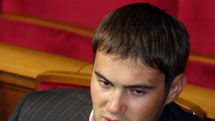 Son of ousted Ukraine leader said to have drowned in car accident