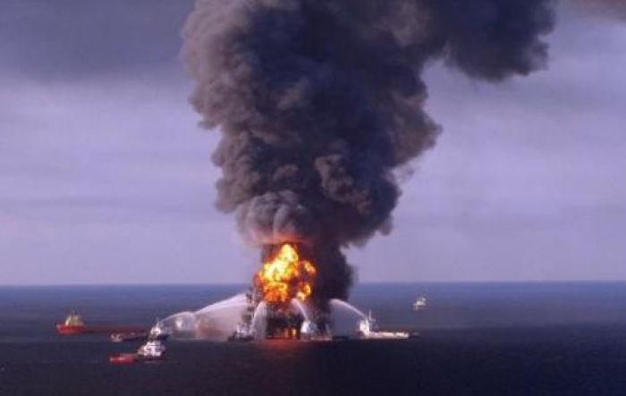 Judge clears BP's $7.8 bn settlement in US oil spill